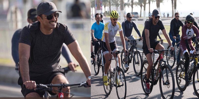 أمير قطر يتجول في شوارع الدوحة على متن دراجة هوائية